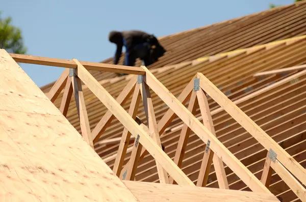 Experienced Neenah Roofers – Your Local Roofing Experts